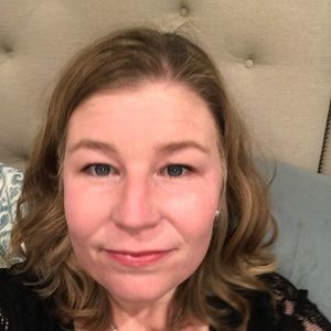 Meet your Posher, Carrie